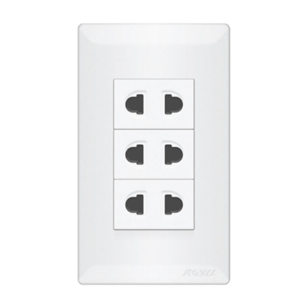 3 Gang Universal Outlet Set